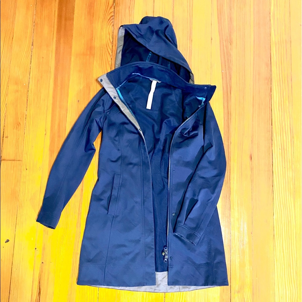 LuluLemon Navy Raincoat